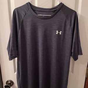 UA short sleeve tshirt